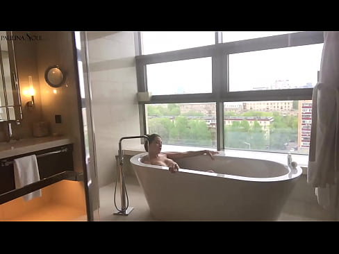❤️ Tremenda pupa che si masturba appassionatamente la figa in bagno ☑ Porno al it.onlyindianpornx.ru